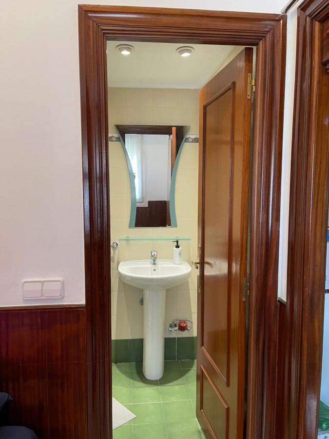 Habitacion Con Bano Privado Bilbao Exterior foto